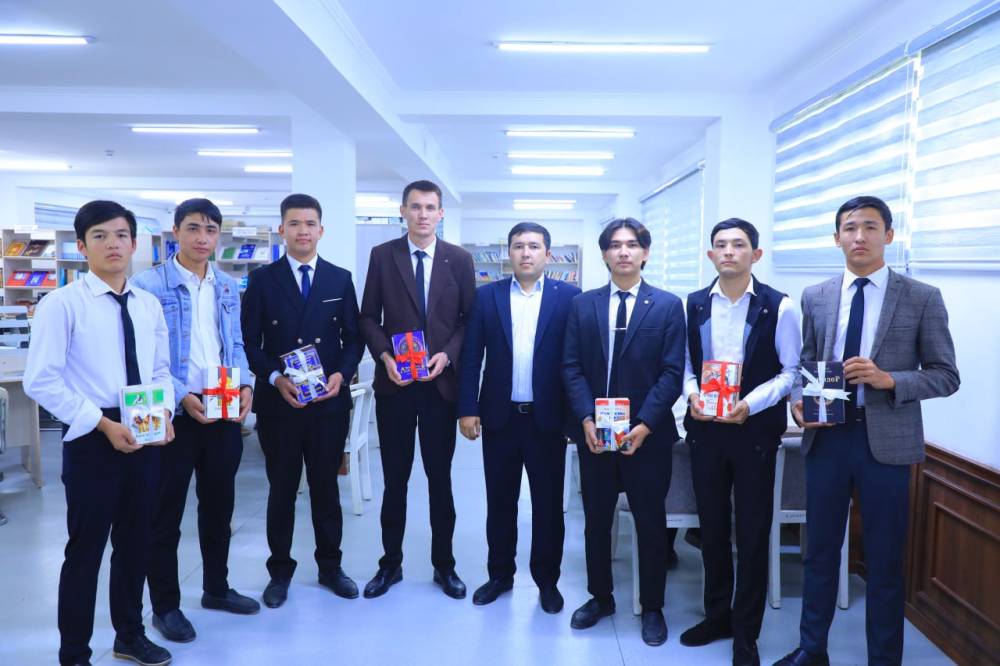 📚 O‘zbekiston Milliy universitetining Jizzax filiali “Amaliy matematika” fakulteti tyutorlari